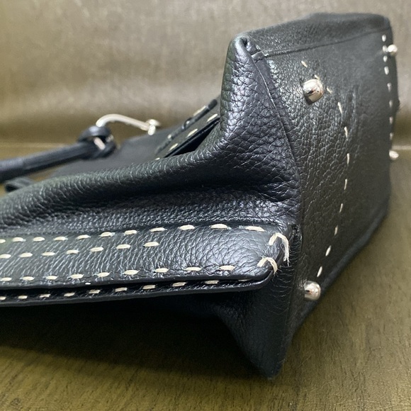 BCBGMaxAzria Black Pebbled Leather Handbag /Purse/with Gorgeous Stitching - Picture 5 of 16